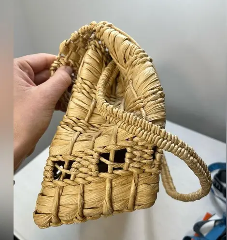 Unbranded Structured Straw Shoulder Bag With Loop Close