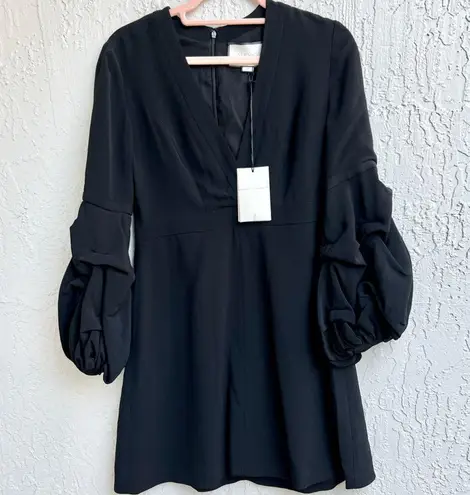 Alexis NWT Pintucked Sleeve V Neckline Fia Mini Dress Black Women's Size Medium