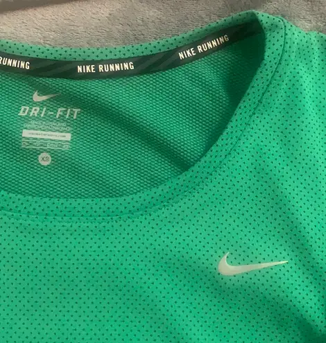 Nike NWT Green  Dri-Fit Long Sleeve