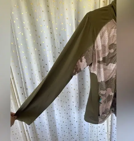 Cabela's OutfitHer Women's Camouflage Hunting Full Zip Fleece Interior Jacket L