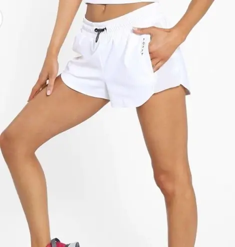 Koral Womens size S White Power Blackout 3” Gym Short Pockets Stretch Athleisure