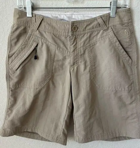 The North Face  Beige Hiking Shorts Size 4