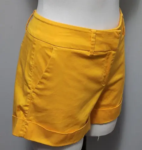 Pacific&Co NY& dazzling yellow high waist flat front shorts size 8