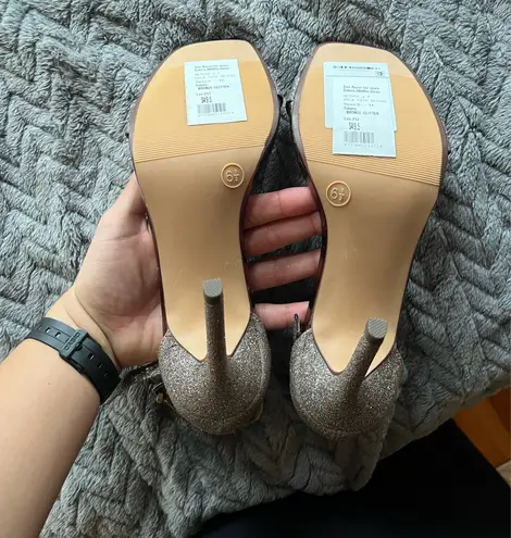 Wild Pair gold brown sparkle heels