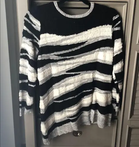 Xoxo asymmetrical sweater size large Black