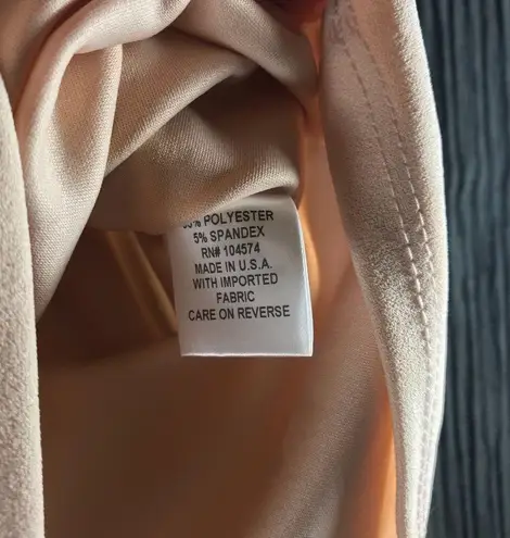 The Vanity Room Ruffle Romper Sand Large 🆕