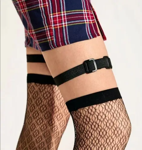 Minimalist Black Thigh Garters New