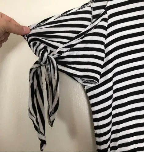 Cha Cha Vente Black White Striped Open Cold Shoulder Tie Sleeve Shirt Blouse Top Size L