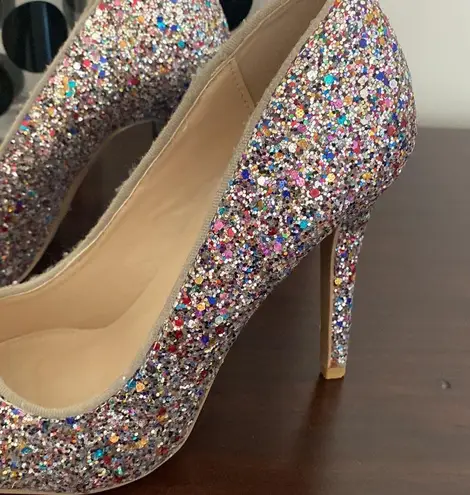 Qupid  || Multi color glittery heals