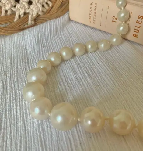 American Vintage Vintage “Friday” Pearl Small to Large Necklace 25” Chunky Statement Layering 