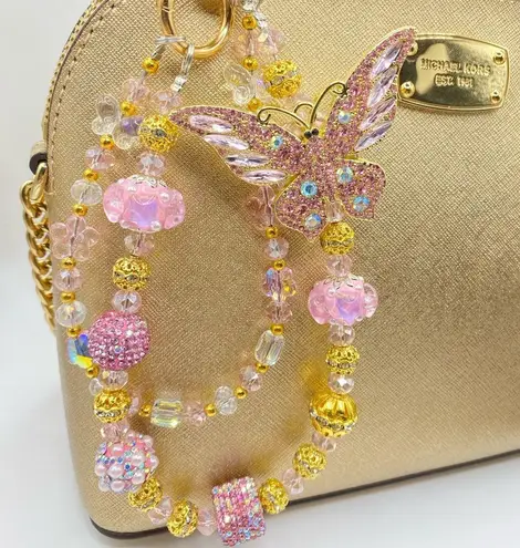 Handmade 🩷 Luxury Bag/Phone Chain Charm/Keychain Pretty Light Pink Rhinestone Butterfly