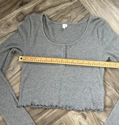 Colsie Women's Size L Gray Lettuce Edge Long