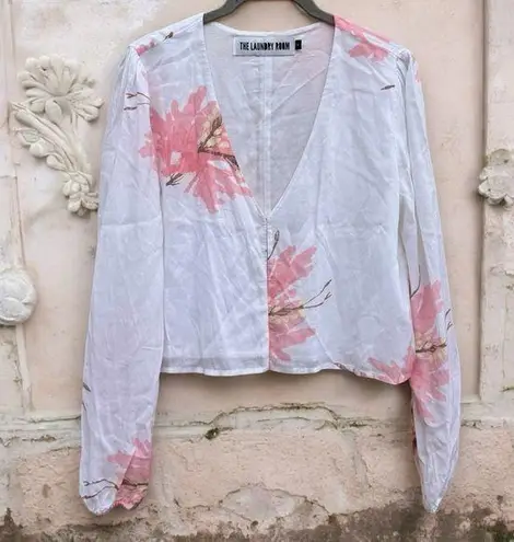 The Laundry Room Cropped Floral V-Neck Blouse