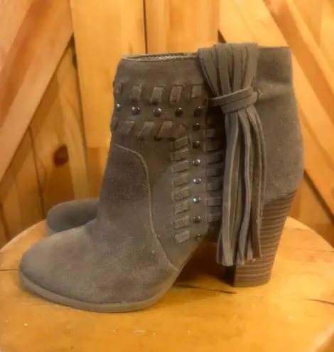 INC international concepts jade warm taupe Women’s Size 6 Boots Booties Suede