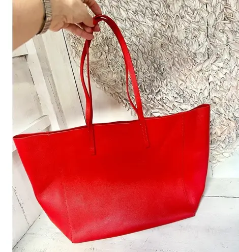 Carolina Herrera CH  Leather Shoulder Large Shopping Tote Handbag Red