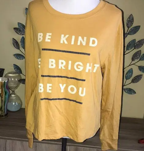 Zoe & Liv "BE KIND BE BRIGHT BE YOU" LONG SLEEVE GOLD TOP SIZE XL