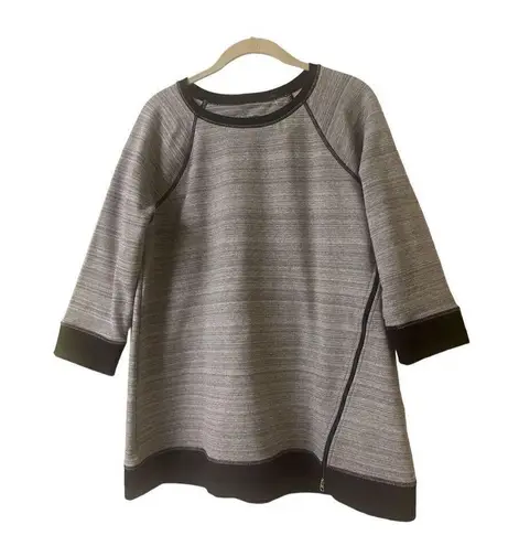 Neon Buddha top heathered gray sz Medium Gray