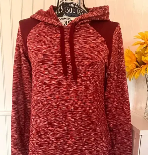 Danskin  Now Active Sweatshirt Red Hooded