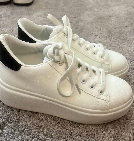 SheIn White Platform Sneaker