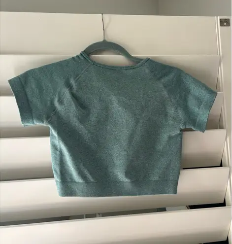 Amazon Blue Short Sleeve Workout Too