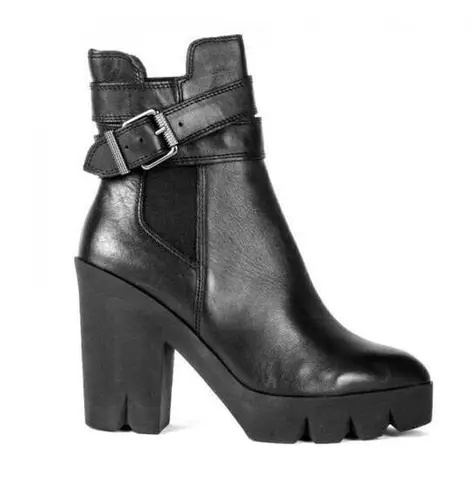 Ash 🩷HP🩷 | Lug Tank Cleated Sole Boots Leather Chelsea Buckle Combat | 9, 40
