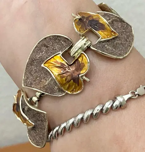 Vintage Unsigned Tectured Gold