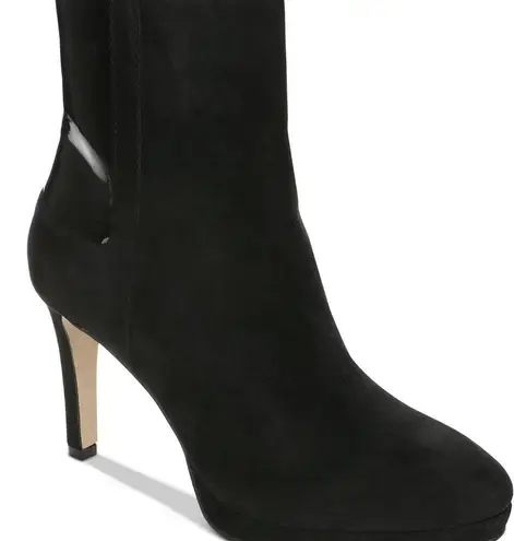 Tahari
Serena Elegant Black Ankle Booties