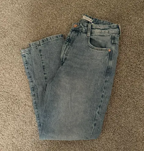 ZARA Mom Fit Jeans