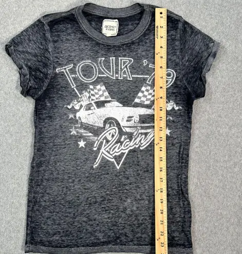 Modish Rebel Distressed Tour 79’ Racing T