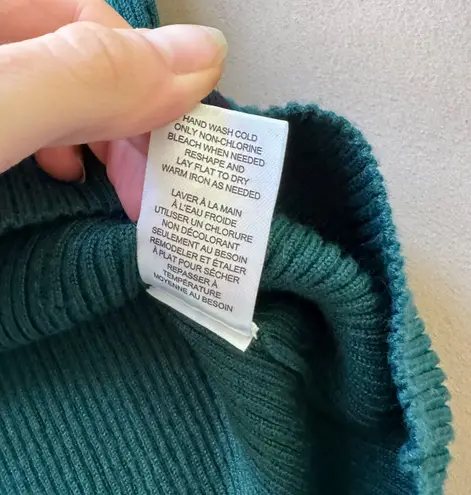 Elie Tahari Tahari Mockneck Ribbed Sweater