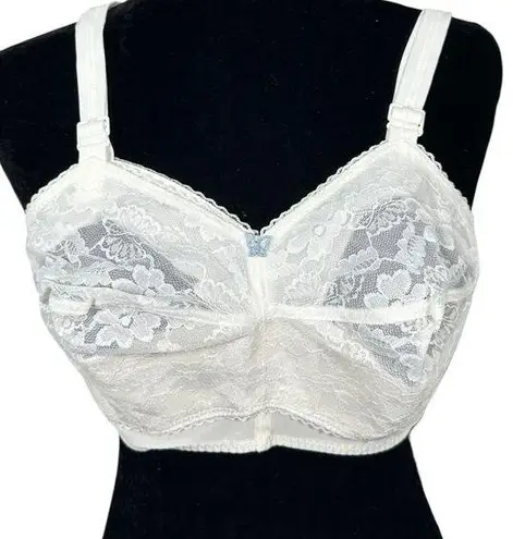 Figuerettes USA made 1960s Lace Bullet Bra 34 EE – Unworn vintage deadstock Size undefined