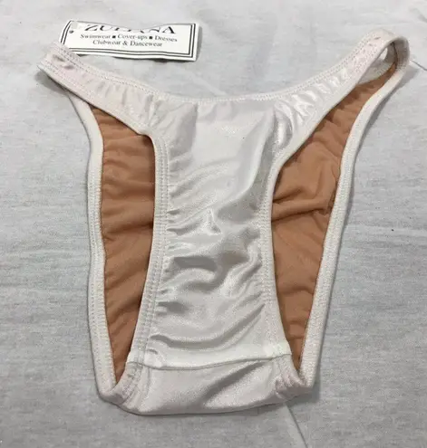 Zuliana Size Medium White Vintage Dead Stock Bikini Bottom. New With Tags.