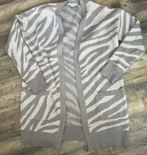 Cupcakes & Cashmere Cream and Brown Zebra Cardigan Size L