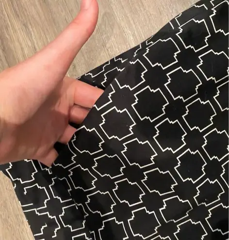 Amanda & Chelsea Black and White Pants