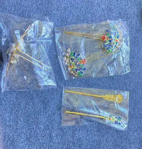 Elegant Oriental Hair Accessory Set 5 PCS Gold Tone Crown Tiara Pearl Rhinestone Blue