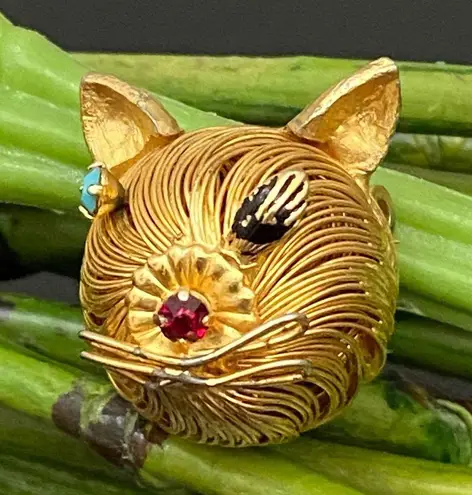 Head Vintage Unsigned Gold-tone Wired Cat CZ Stones Small Cat Brooch