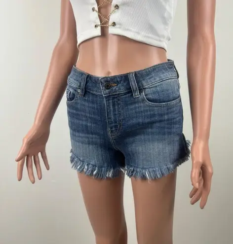 Eunina Francesca's Mid Rise 3” Fray Hem Denim Jeans Shorts Medium Wash Size 27