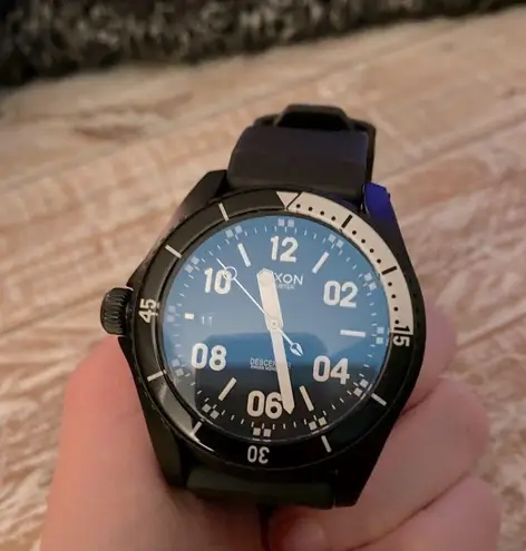 Nixon 🏄🏻♀️ Descender Sport Swiss Watch🌊