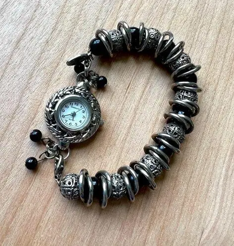 Seasons Watch Charm Bracelet Ladies Watch Vintage Versatile Quartz