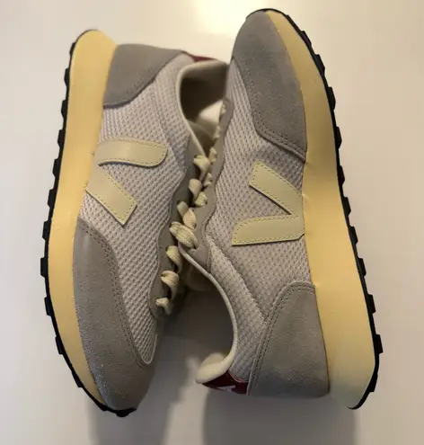 VEJA RIO BRANCO II ALVEOMESH Sneakers NWOT