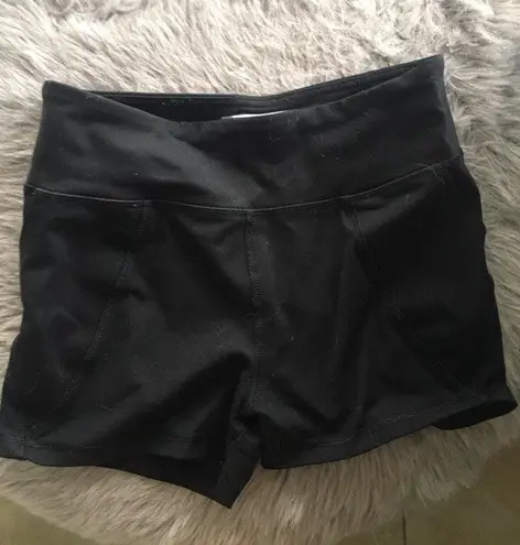 Forever 21 yoga shorts deals
