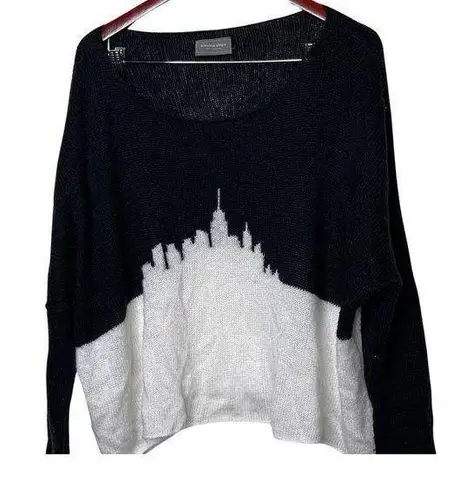 Wooden Ships  Oversized Skyline Black & White Boxed Pullover Sweater sz M / L