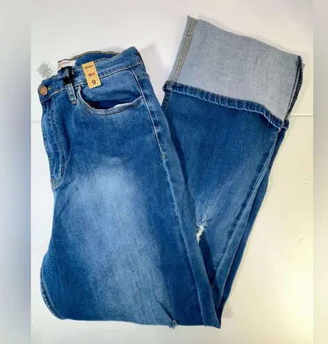 Vibrant NWT Jeans - 9/28