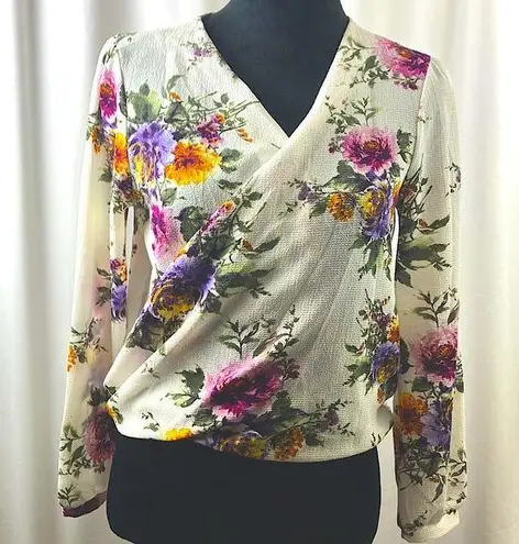 Miley + Molly floral print long sleeves blouse size small