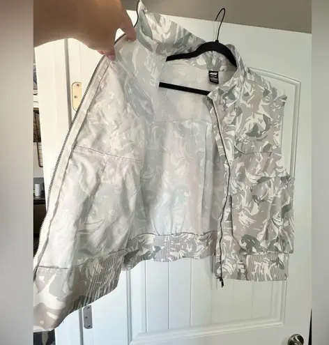 Avia Women's Lightweight Trail Cargo Vest, Size 3X