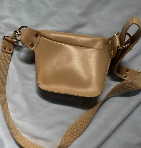 Cross Body Bag Tan