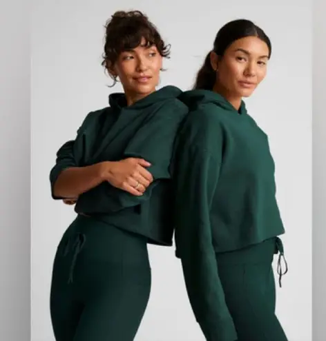 Beyond Yoga Trek Pullover