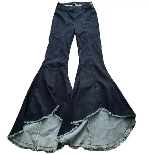 Judy Blue Aria Wave Super Flare Fit Bell Bottom Raw Hem Jeans 3/26 Women’s Blue