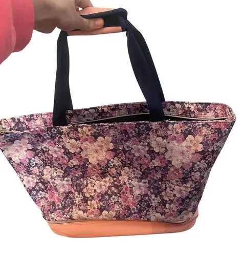 💕 2 For $10 NWOT No Brand Floral Weekender Tote Bag