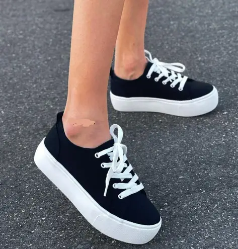 Soda Black Canvas Lace Up Platform Sneaker